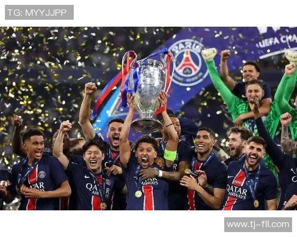 拜仁与国米友谊赛激战六比二红牌争议引发全场热议与战术分析