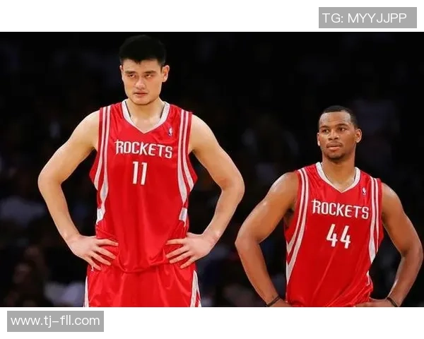 姚明与海耶斯重聚上海篮球盛宴共话传奇岁月与未来发展