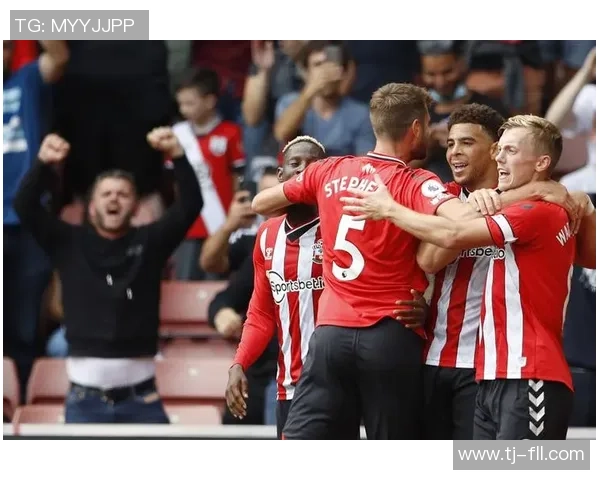 曼联狂胜拜仁五球大捷乌龙球瞬间点燃全场激情