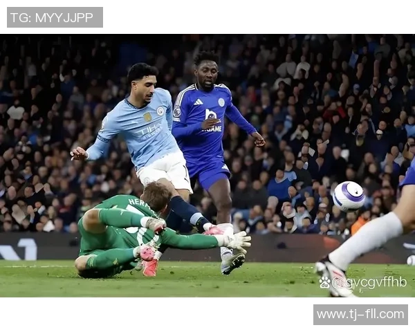 国王杯激战AC米兰与热刺战成平局逆转时刻点燃全场激情