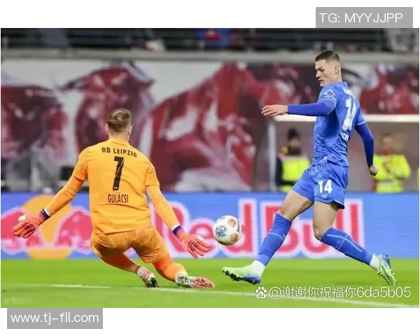 世界杯精彩对决里昂大胜莱比锡引发争议判罚全场沸腾 世界杯精彩对决里昂大胜莱比锡引发争议判罚全场沸腾